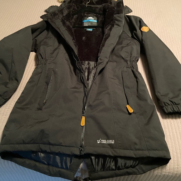 Trespass Jackets & Blazers - Brand new Trespass winter anorak.